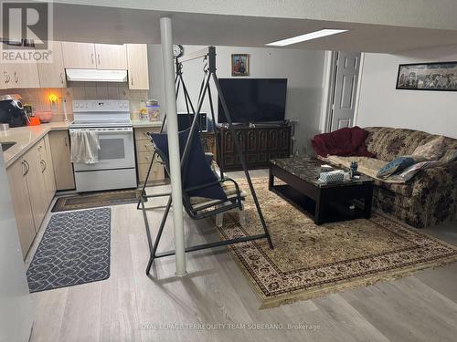BSMT - 147 MORTON WAY , Brampton, Ontario L6Y 2P7 4