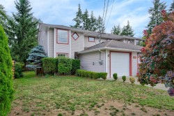 #A-1820 1st St  Courtenay, BC V9N 6V5