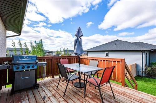 40 Amberfield Dr, Mitchell, MB 