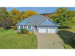 19 Shepody CRES  Florenceville-Bristol, NB E7L 2X5