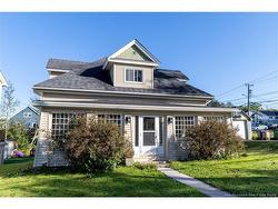 247 Sherbrooke ST  Saint John, NB E2M 4T4