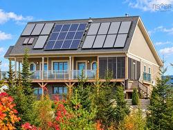 440 Westwood Boulevard Upper Tantallon, NS B3Z 4K3