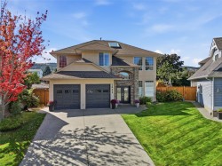 2025 Panorama Court  Kamloops, BC V2E 2S1
