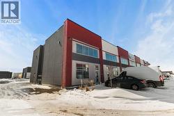 305, 10960 42 Street NE  Calgary, AB T3N 2B8