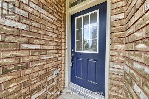 72 OAKINS LANE , Ajax, Ontario L1T 0H1 4