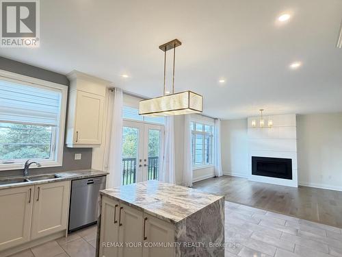 22 UPBOUND COURT , East Gwillimbury, Ontario L9N 0W1 4