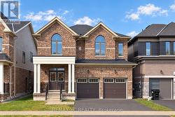 126 DURHAM AVENUE  Barrie, ON L9J 0W7