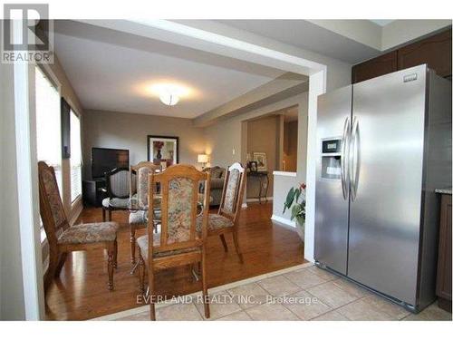 2344 PROUDFOOT TRAIL , Oakville, Ontario L6M 3Y2 4