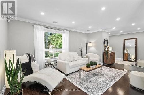 1 - 685 FRANCIS ROAD  Burlington, ON L7T 3X6
