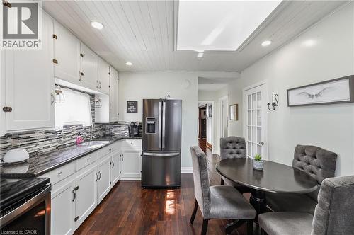 84 Barons Avenue N, Hamilton, ON 