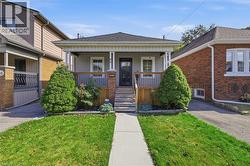 84 BARONS Avenue N  Hamilton, ON L8H 5A4