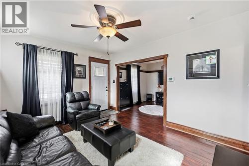 84 Barons Avenue N, Hamilton, ON 