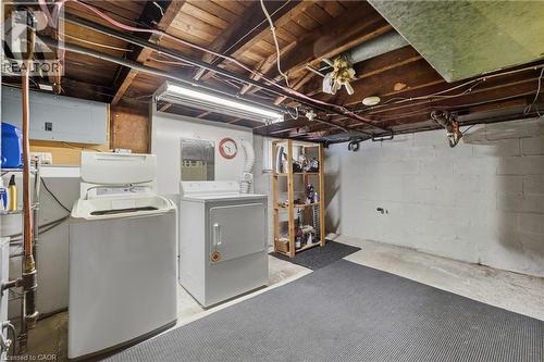 84 Barons Avenue N, Hamilton, ON 
