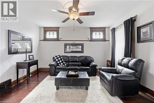 84 Barons Avenue N, Hamilton, ON 