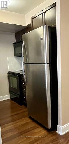 2621 - 135 VILLAGE GREEN SQUARE , Toronto, Ontario M1S 0G4 5