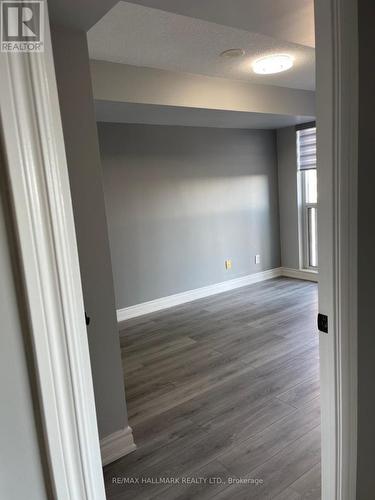 1805 - 70 TOWN CENTRE COURT  Toronto, ON M1P 0B2