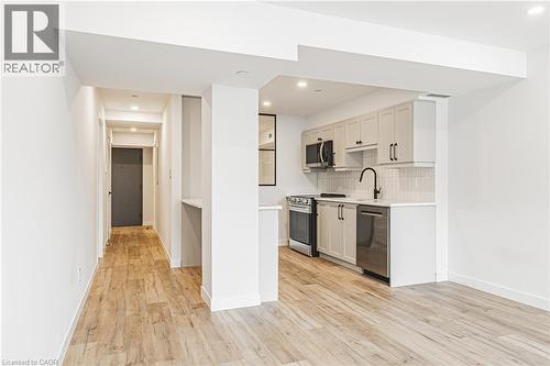 555 SANATORIUM Road Unit# 102 , Hamilton, Ontario L9C 2B1 4
