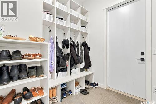 464 Woolf Bend, Saskatoon, SK 