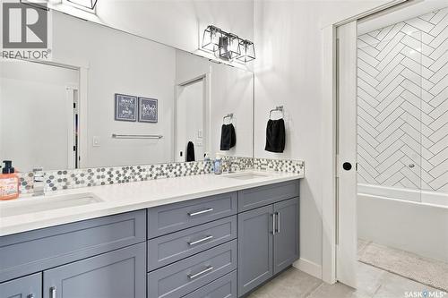464 Woolf Bend, Saskatoon, SK 