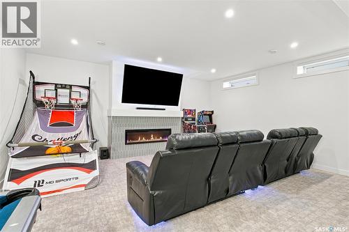 464 Woolf Bend, Saskatoon, SK 