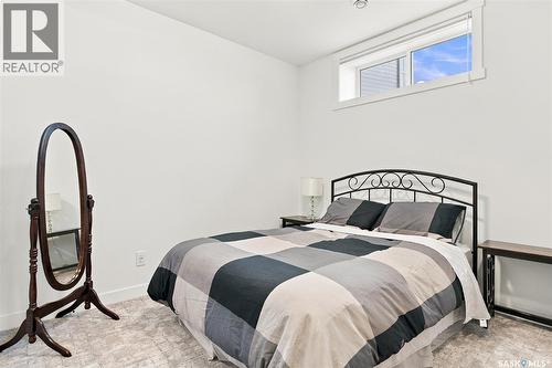 464 Woolf Bend, Saskatoon, SK 