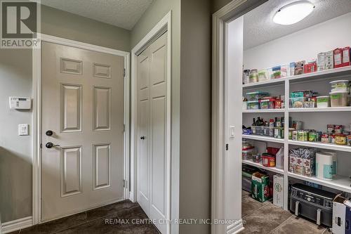 39 Hickory Lane, St. Thomas, ON 