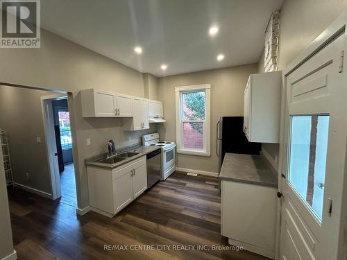 40 QUEEN STREET , St. Thomas, Ontario N5R 3J2 5
