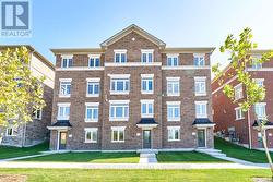 31 ADDYMAN CRESCENT  Clarington, ON L1B 0X4