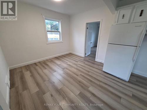 999 CALEDONIA ROAD , Toronto, Ontario M6B 3Y9 5