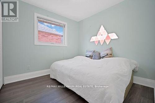 4165 Credit Pointe Drive, Mississauga, ON 