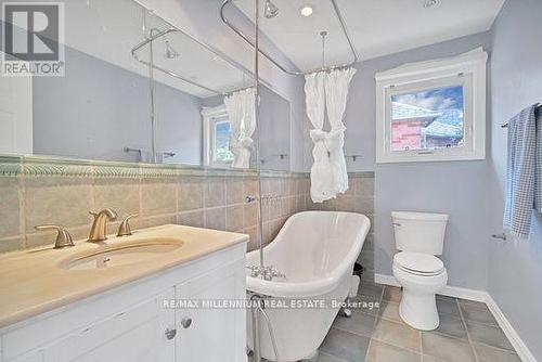 4165 Credit Pointe Drive, Mississauga, ON 