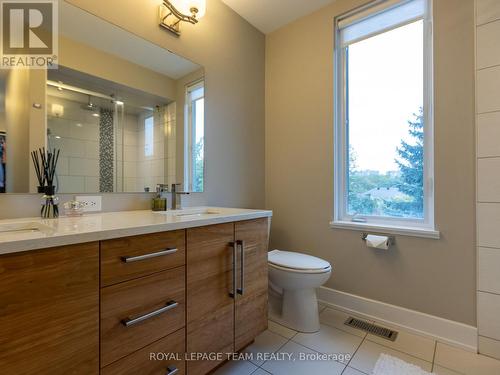 110 Greenfield Avenue, Ottawa, ON 