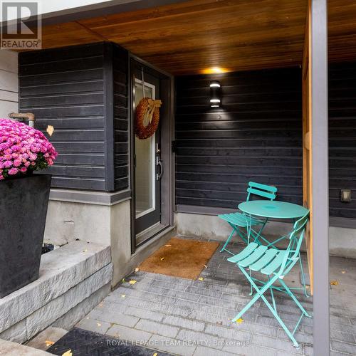 110 Greenfield Avenue, Ottawa, ON 