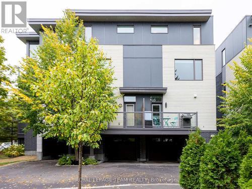 110 Greenfield Avenue, Ottawa, ON 