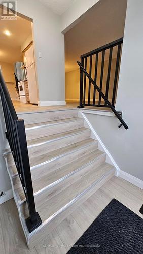 UPPER - 67 SIMMONS BOULEVARD , Brampton, Ontario L6V 3V4 3