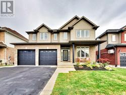 4007 BUSH CRESCENT  Lincoln, ON L3J 0H1