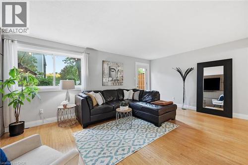 5474 Schueller Crescent, Burlington, ON 
