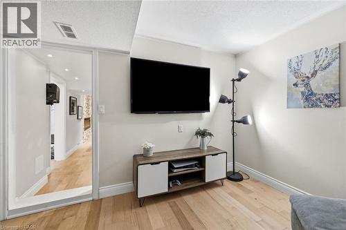 5474 Schueller Crescent, Burlington, ON 