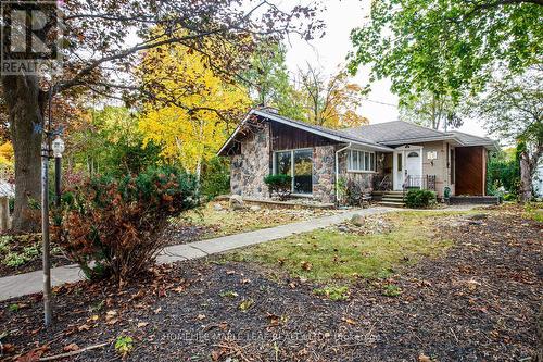 18 ADAMSON STREET S  Halton Hills, ON L0P 1K0