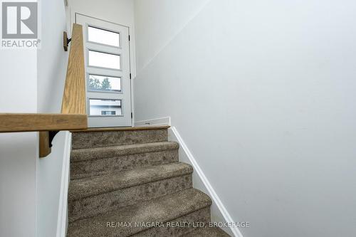 4263 FOURTH AVENUE , Niagara Falls (Downtown), Ontario L2E 0C2 2