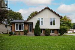 8 SARGINT STREET  Stratford, ON N5A 7E3