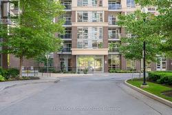 PH2 - 3 MICHAEL POWER PLACE Toronto, ON M9A 0A2
