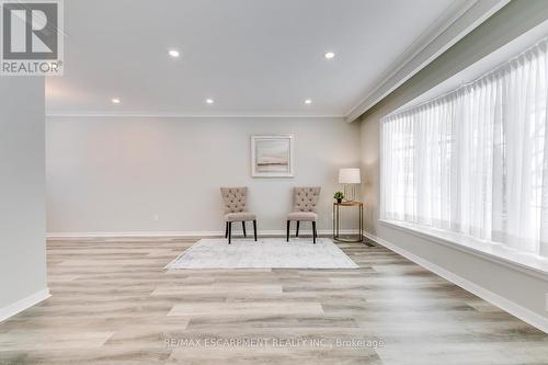 5440 WINDERMERE DRIVE , Burlington, Ontario L7L 3M5 5