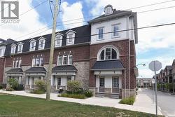 677 PARK Road N Unit# 2 Brantford, ON N3R 0A2