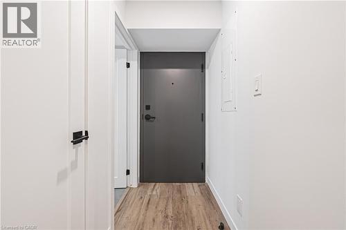 555 SANATORIUM Road Unit# 105 , Hamilton, Ontario L9C 2B1 3