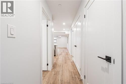 555 SANATORIUM Road Unit# 105 , Hamilton, Ontario L9C 2B1 4