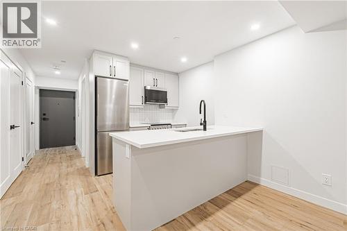 555 SANATORIUM Road Unit# 105 , Hamilton, Ontario L9C 2B1 5
