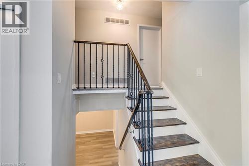 5440 Windermere Drive, Burlington, ON 