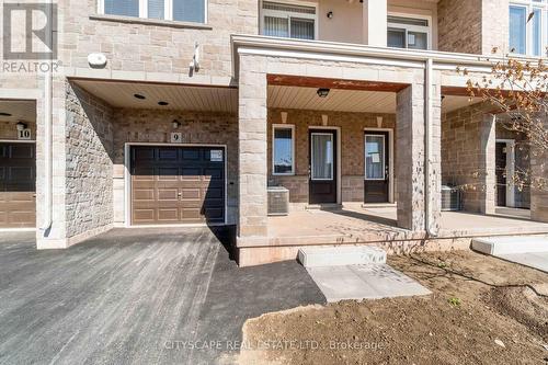 9 - 40 ZINFANDEL DRIVE , Hamilton, Ontario L8E 0L1 4