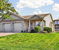 51 Thornhill CRES Moncton, NB E1A 6B1